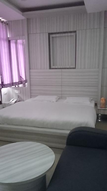 Hotel Maharaja Katra  Dış mekan fotoğraf